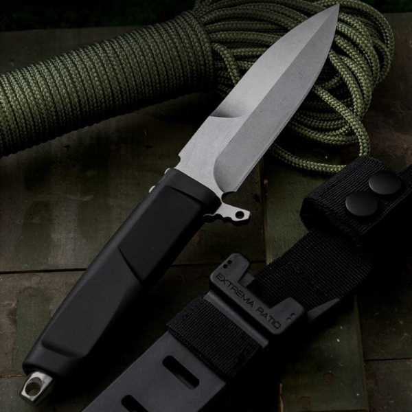 Couteau a Lame Fixe pour Survie