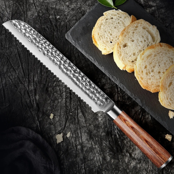 Couteau à Pain de Qualité
