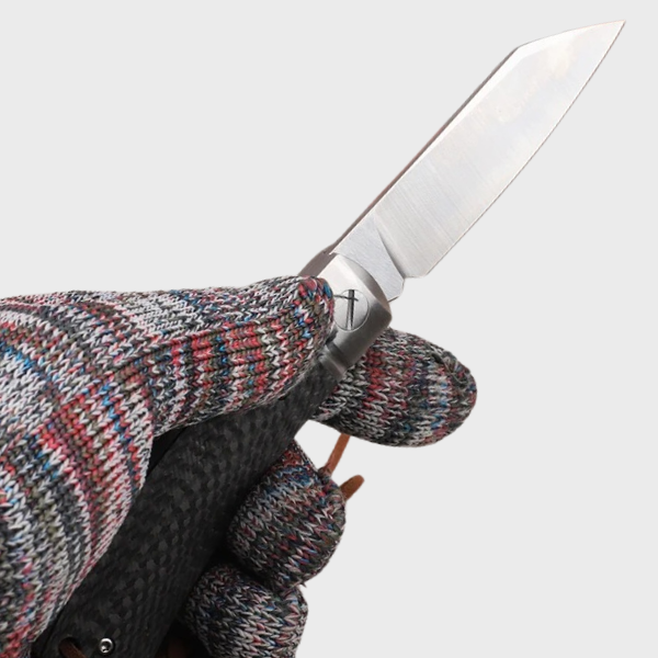 couteau-lame-en-acier-inoxydable