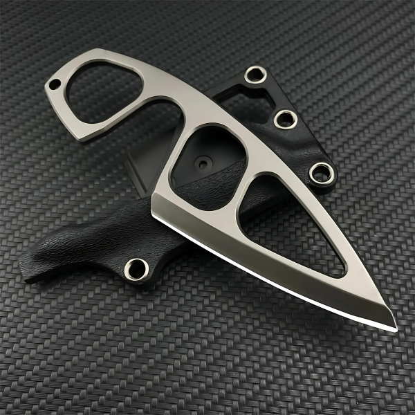 Couteau Karambit Étui